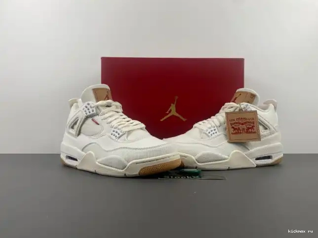 Cheap MAX 'White' Levi's AO2571-100 Air x 4 Jordan 0405